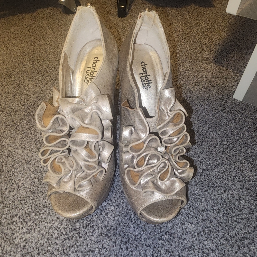 Light gold/chamagne sparkly  ankle bootie heels